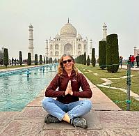 Lisa at theTajMahal